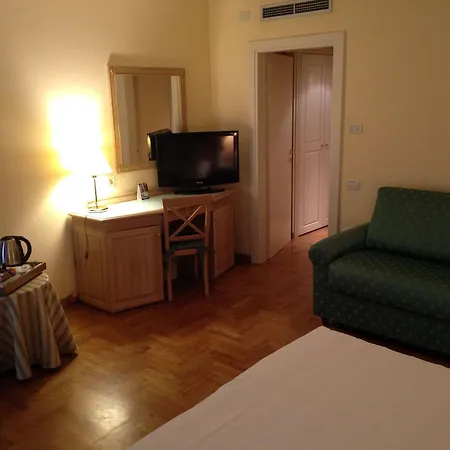 Ambassador Palace Szálloda Udine