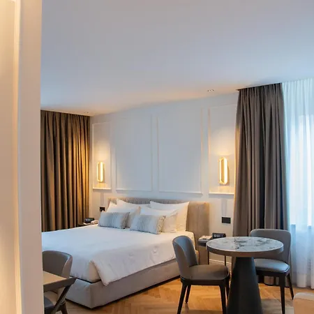 Hotel Ambassador Palace 4*