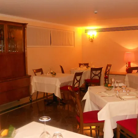 Ambassador Palace Hotel
