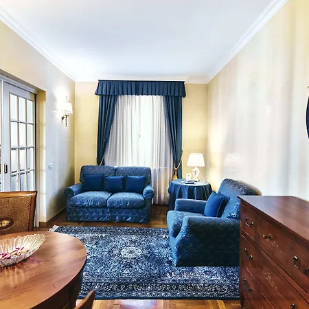 Ambassador Palace 4*