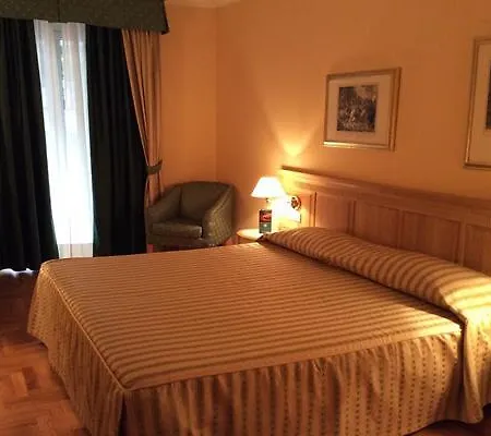 Hotel Ambassador Palace 4*