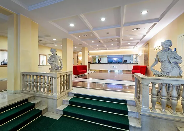 Hotel Ambassador Palace 4*