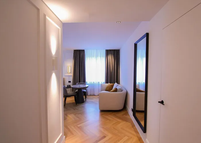 Hotel Ambassador Palace 4*